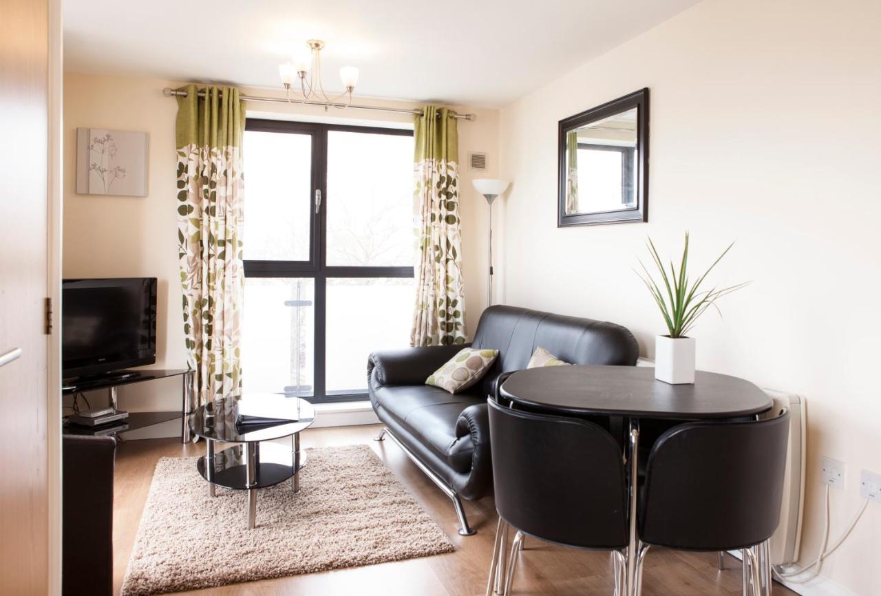 Apartament Millennium Plaza By Swa Cheltenham Zewnętrze zdjęcie