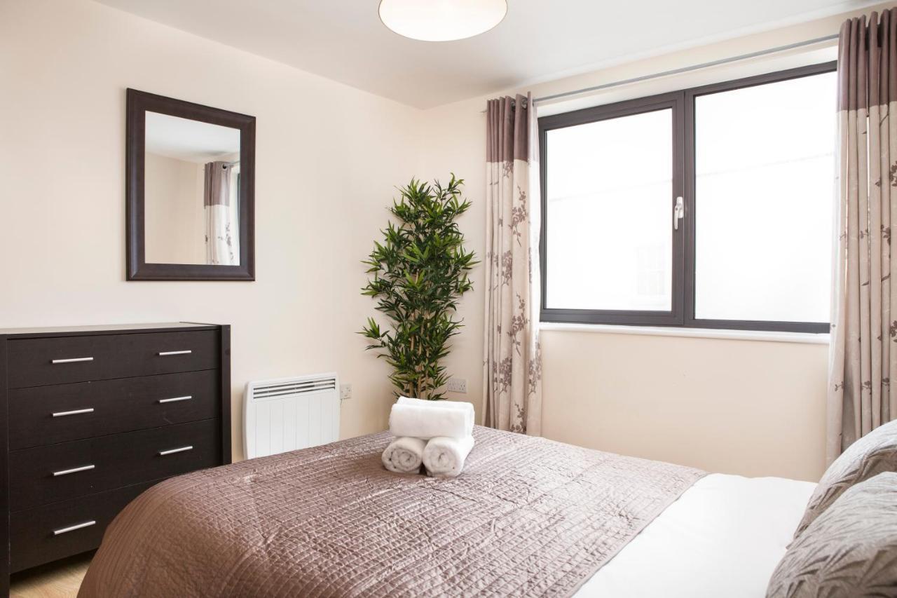 Apartament Millennium Plaza By Swa Cheltenham Zewnętrze zdjęcie